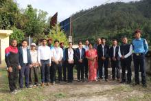 बजार अनुगमन 